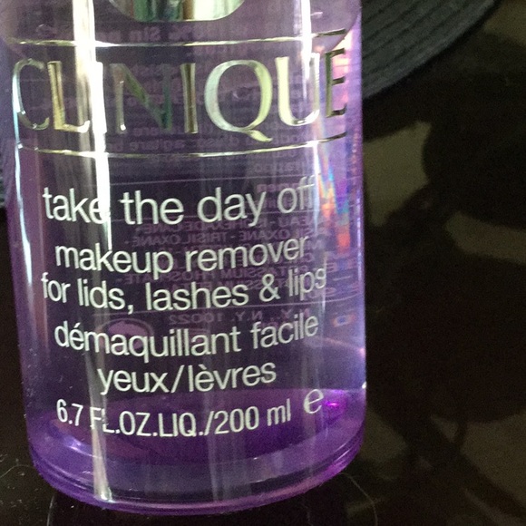 🍁NWOT🍂EXTRA LARGE Clinique Take The Day Off🎃 - Picture 2 of 3